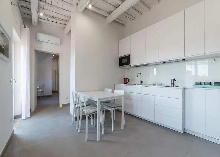 Piazza Navona Panoramic Penthouse *