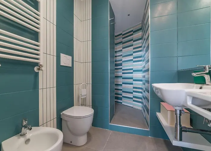 Guesthost - Piazza Navona Panoramic Penthouse Apartment *