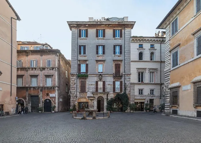 Piazza Navona Panoramic Penthouse *